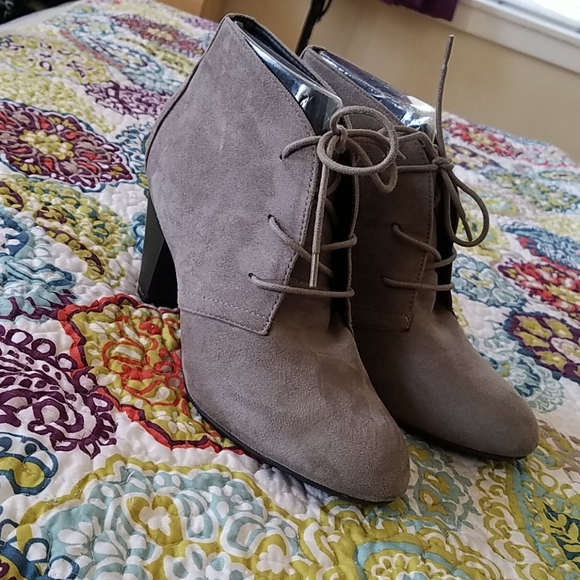 Gray booties - Picture 3 of 7